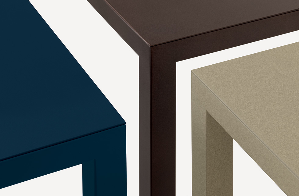 Frame Tables And Desks Fantin Srl This simple yet stylish wood desk is easy to make and uses only four. fantin