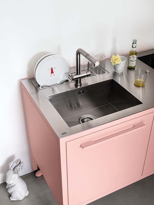 Frame Kitchen
