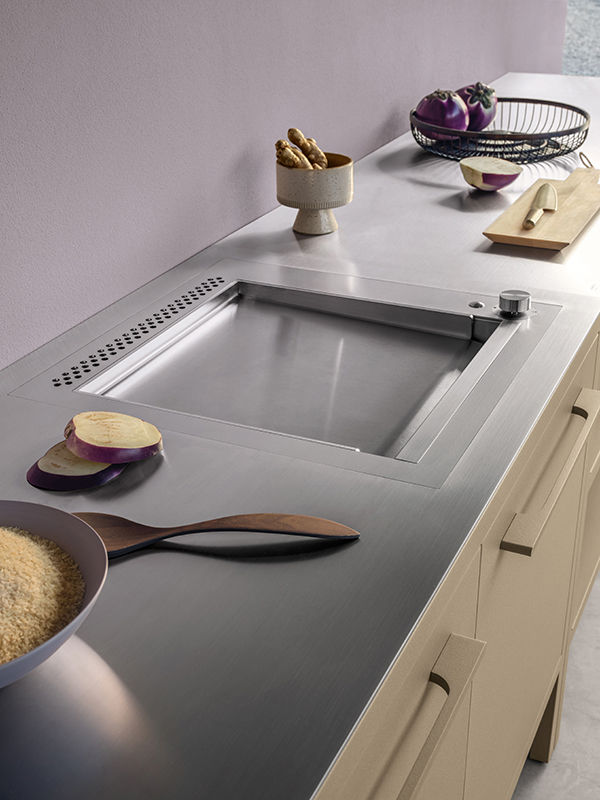 Frame Kitchen Outdoor